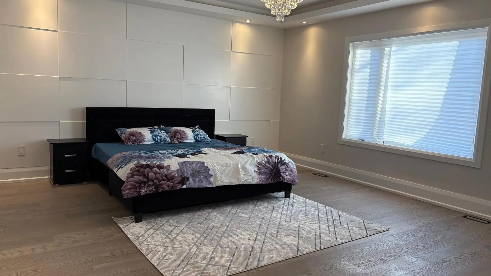 Holiday home Luxurious New Lawrence Manor 6-Bedroom Home Toronto