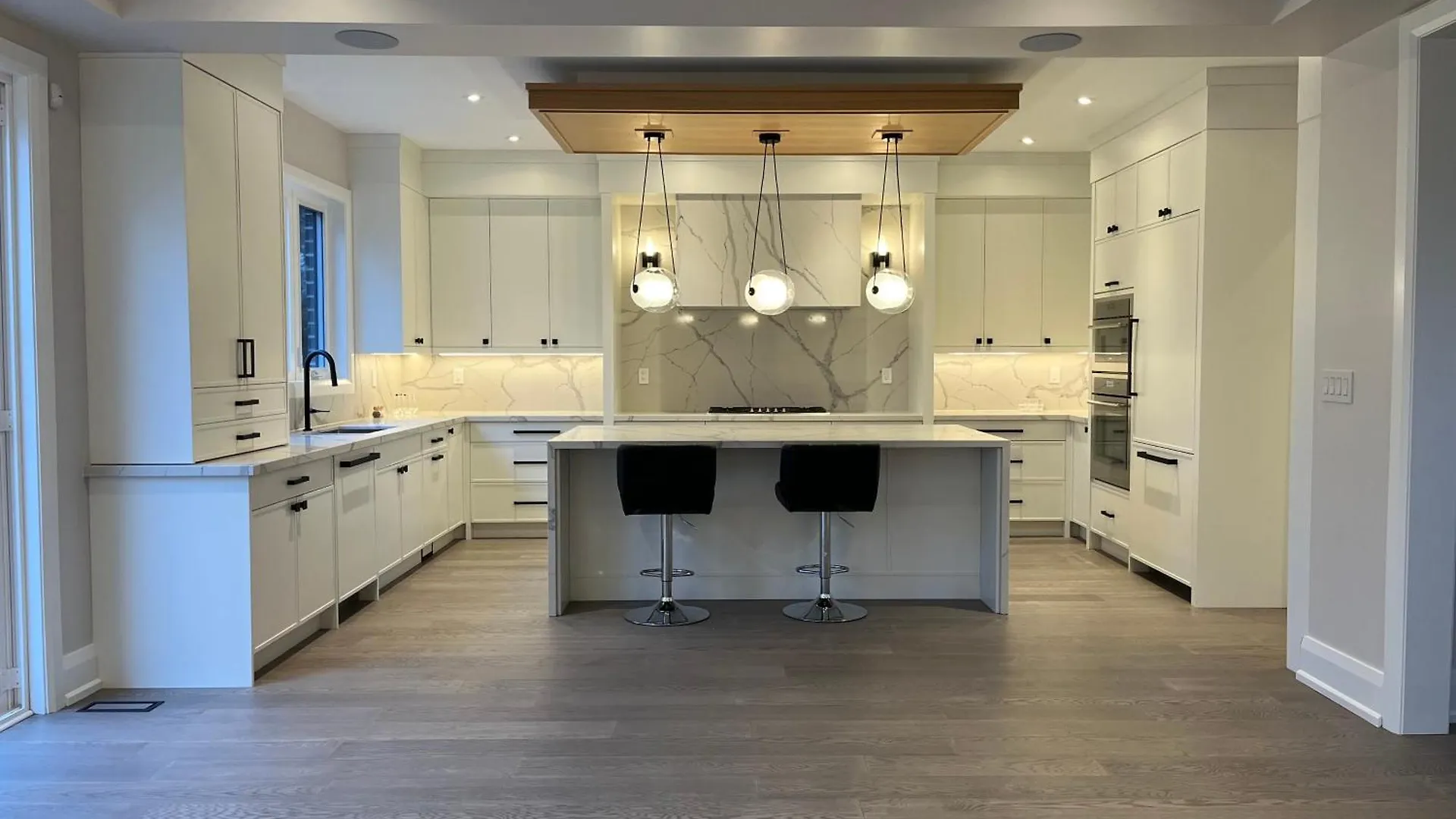 Luxurious New Lawrence Manor 6-Bedroom Home Toronto